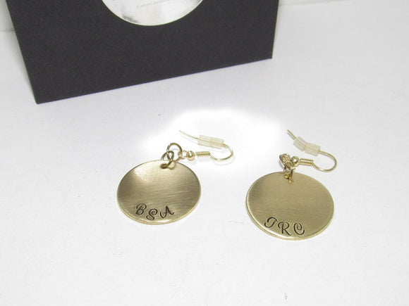 custom gold earrings for mom, personalized bridal earrings, hand stamped dangle drop earrings, handstamped jewelry