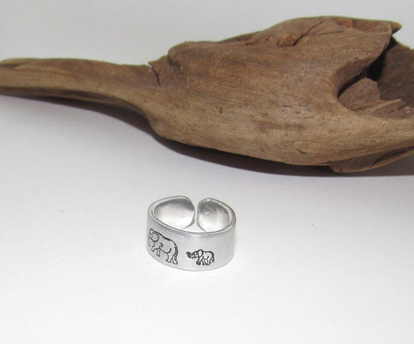 Momma elephants Adjustable stamped ring,  baby elephants love aluminum ring, inspiration rings, adjustable silver ring, stamped jewelry,